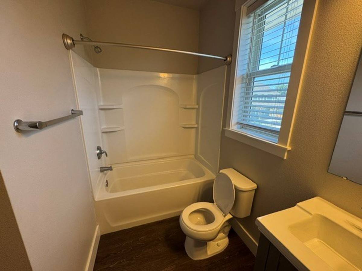 Apartment for rent at 6046-6048 Farmstead Ave, Billings, MT 59101