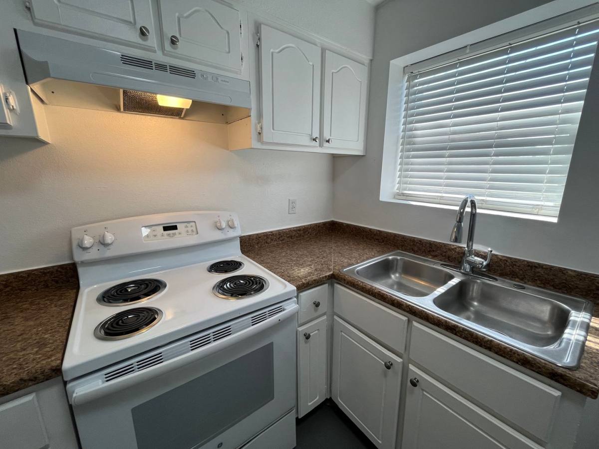 Apartment for rent at 1020 N 11th St, Phoenix, AZ 85006