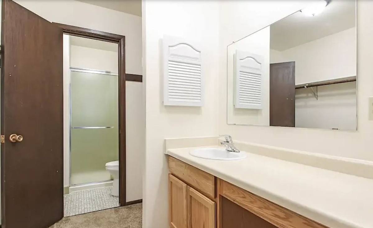 Apartment for rent at 305 Sheffield Rd #204, Waukesha, WI 53186