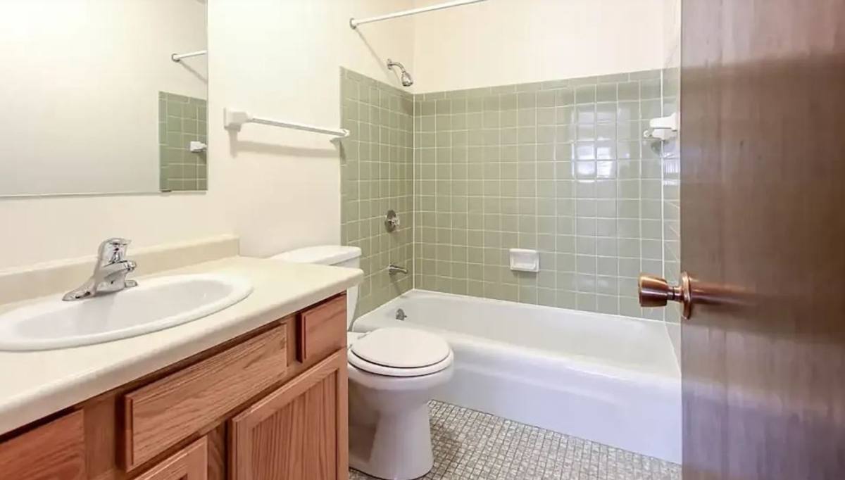 Apartment for rent at 305 Sheffield Rd #204, Waukesha, WI 53186