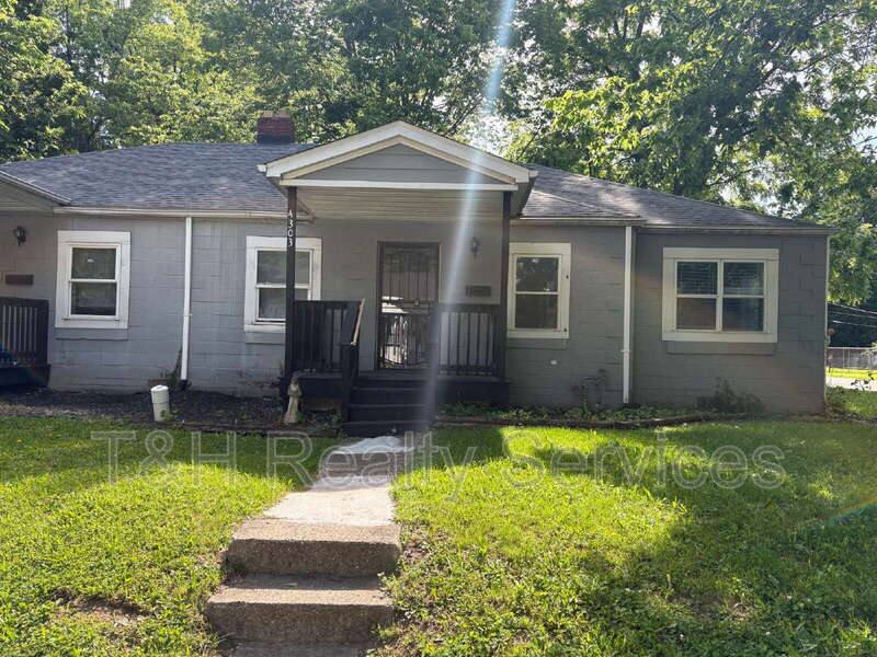 House for rent at 4303 Norwaldo Ave, Indianapolis, IN 46205