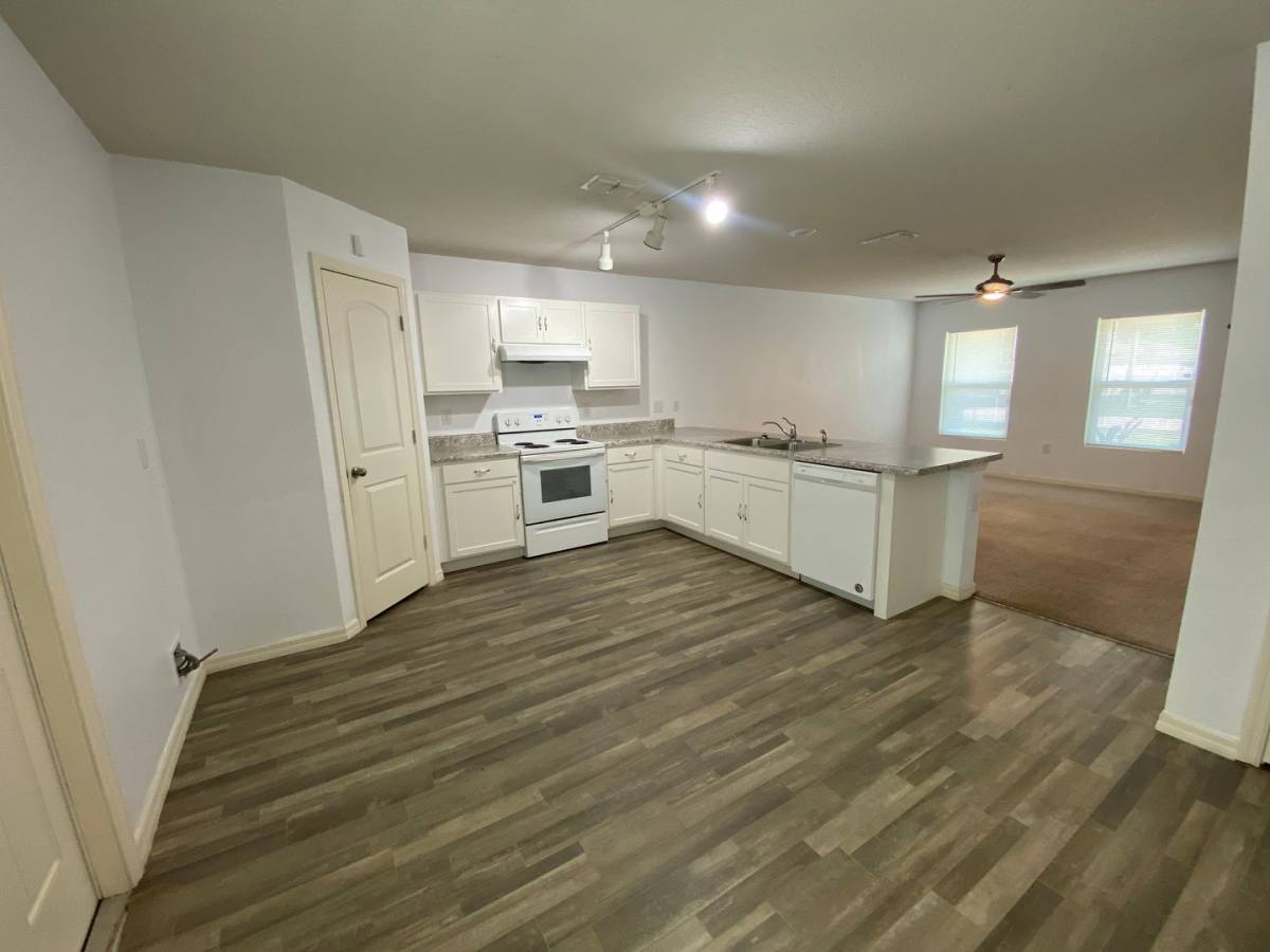House for rent at 204 Gladiola Court, Kissimmee, FL 34759