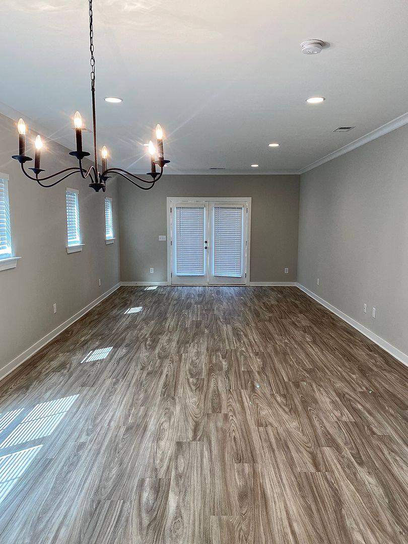 House for rent at 252 Creek Run Way, Calera, AL 35040