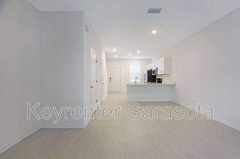 Townhouse for rent at 16515 San Nicola Place, Bradenton, FL 34211