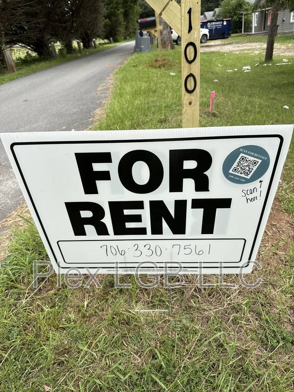 House for rent at 100 Oak Lane, Lagrange, GA 30241