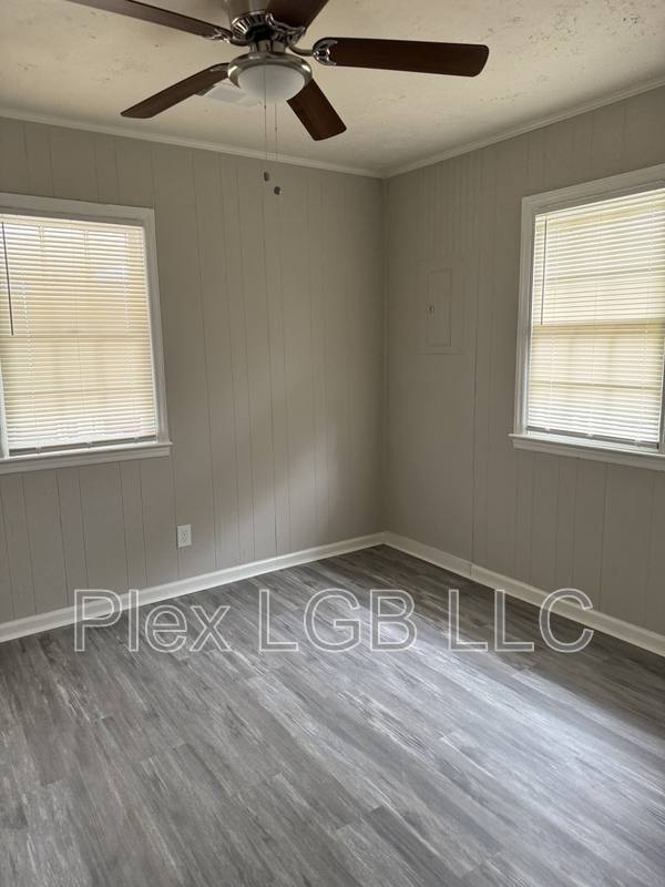 House for rent at 100 Oak Lane, Lagrange, GA 30241