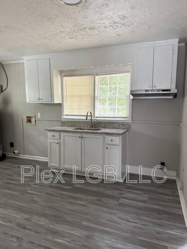 House for rent at 100 Oak Lane, Lagrange, GA 30241