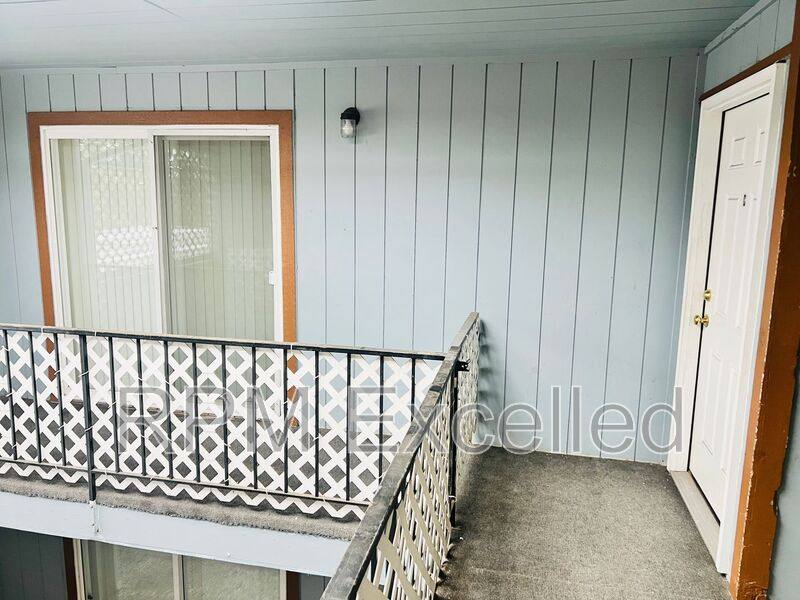 Apartment for rent at 2500 S 286th Place #C, Federal Way, WA 98003