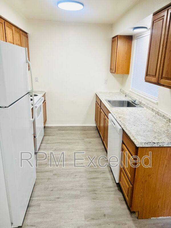 Apartment for rent at 2500 S 286th Place #A, Federal Way, WA 98003