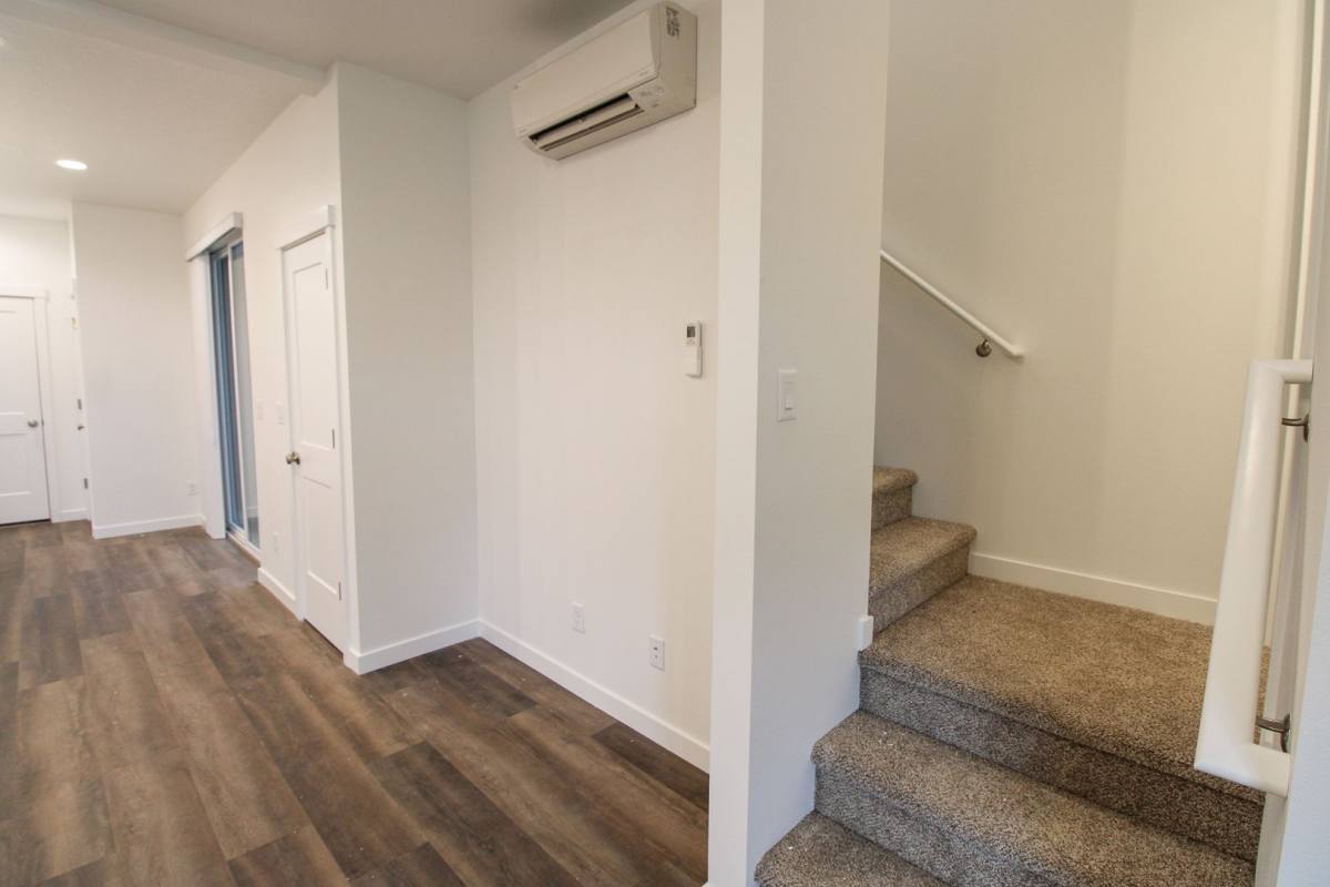 Townhouse for rent at 1684 SE Barberry Ave, Dallas, OR 97338