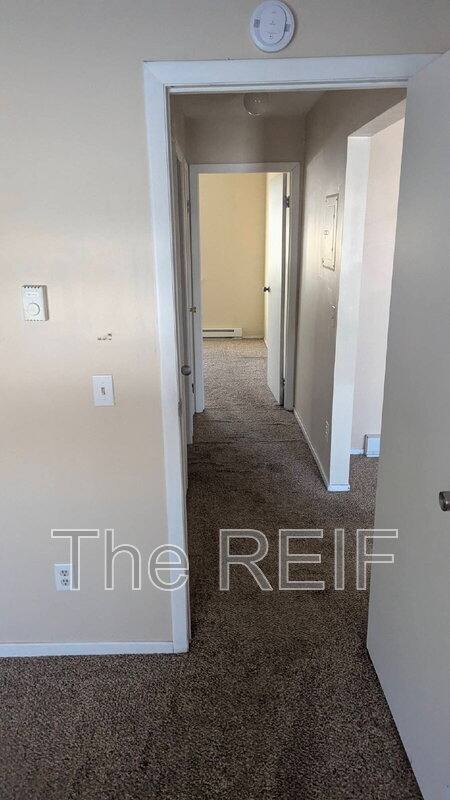 Apartment for rent at 721 Peachtree Place, Mason, MI 48854