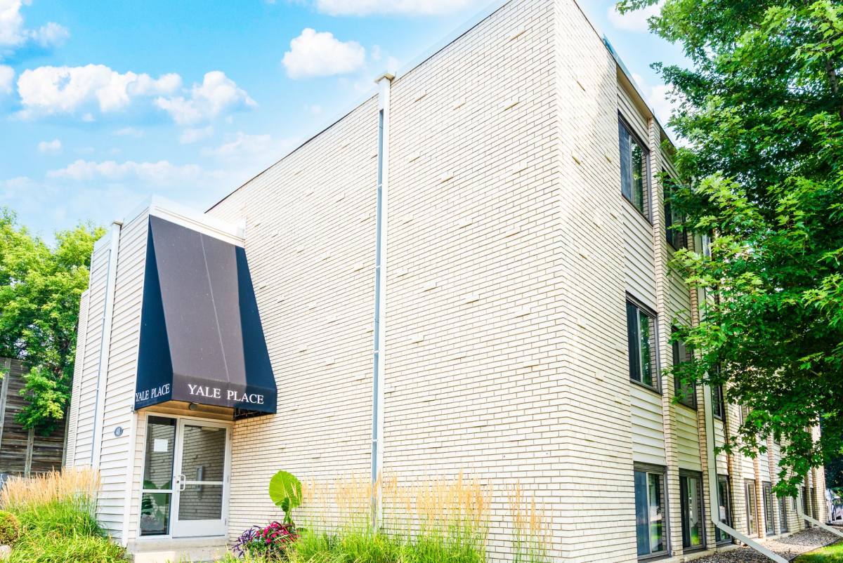 Apartment for rent at 48 27th Ave SE, Minneapolis, MN 55414
