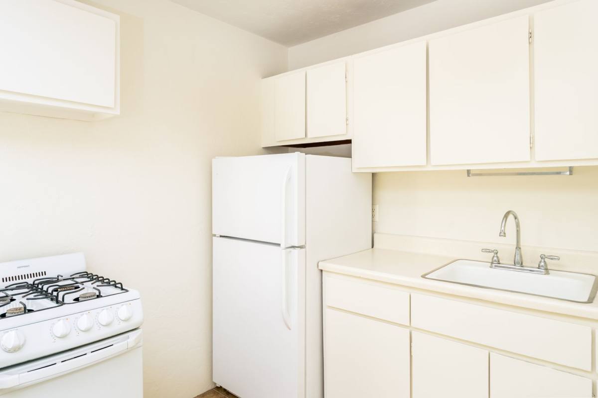 Apartment for rent at 48 27th Ave SE, Minneapolis, MN 55414