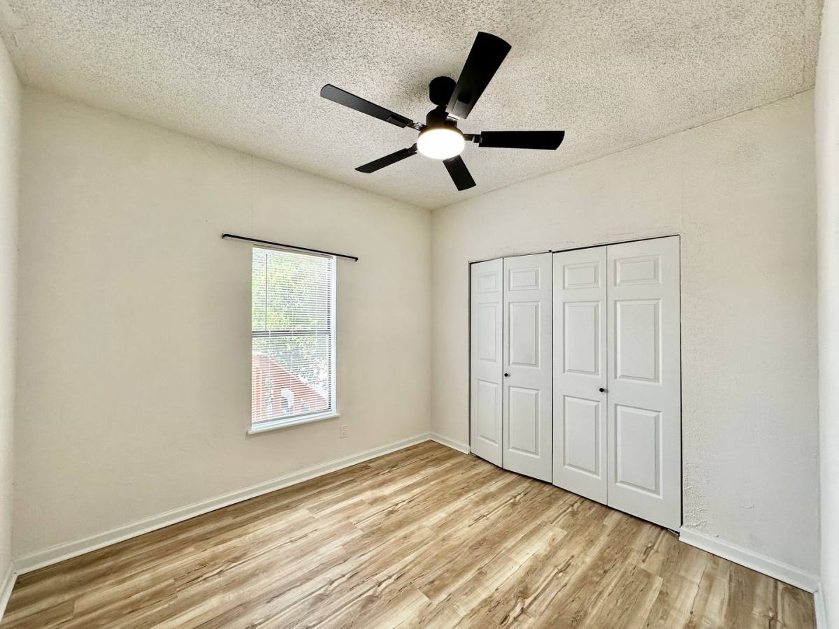 Apartment for rent at 210 SW 17th St, Lawton, OK 73501