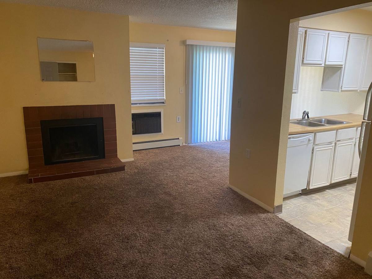 Apartment for rent at 512 E Monroe Dr, Fort Collins, CO 80525
