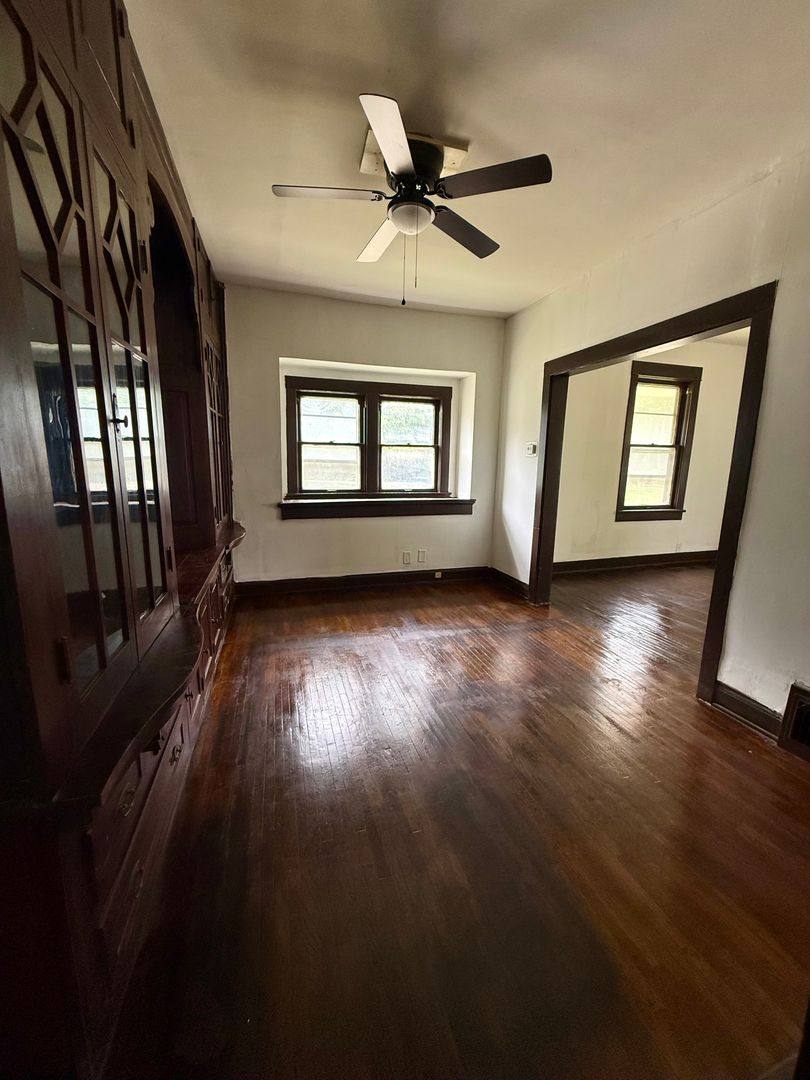 House for rent at 1934 SW Van Buren St, Topeka, KS 66612