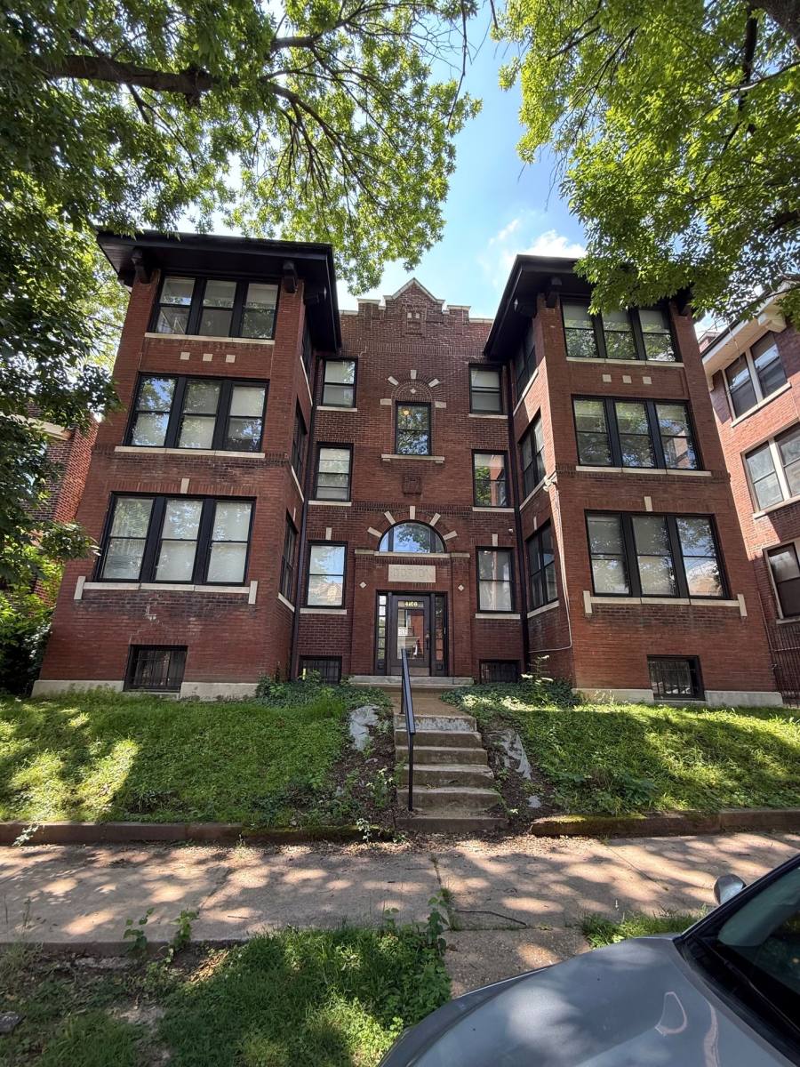 Apartment for rent at 4166 Russell Blvd #3E, Saint Louis, MO 63110