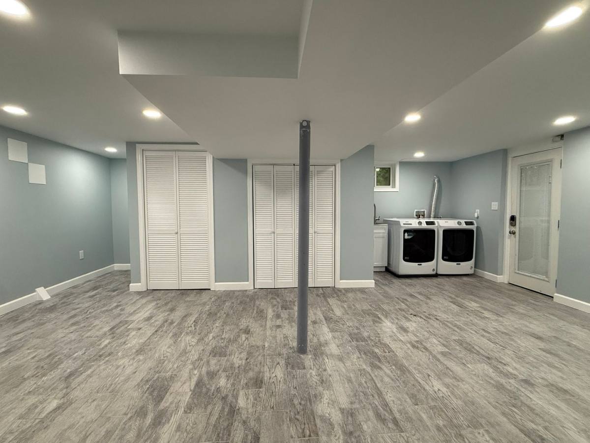 House for rent at 10831 Crest St, Fairfax, VA 22030