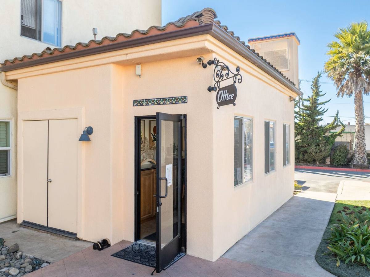 Townhouse for rent at 750 Olivera St, Guadalupe, CA 93434