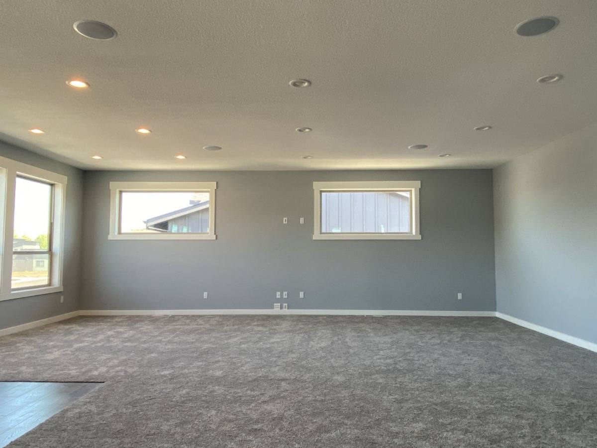 House for rent at 112 Southshore Ave, The Dalles, OR 97058