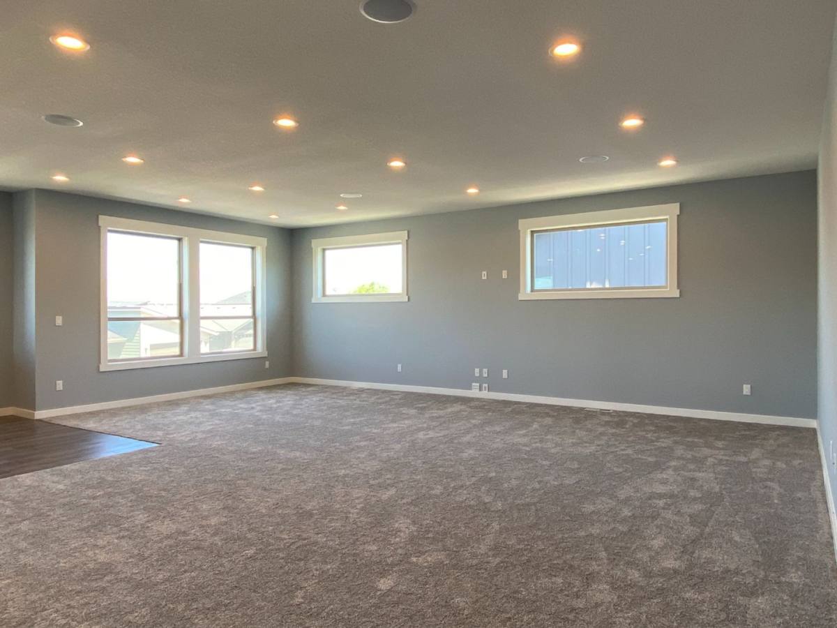 House for rent at 112 Southshore Ave, The Dalles, OR 97058