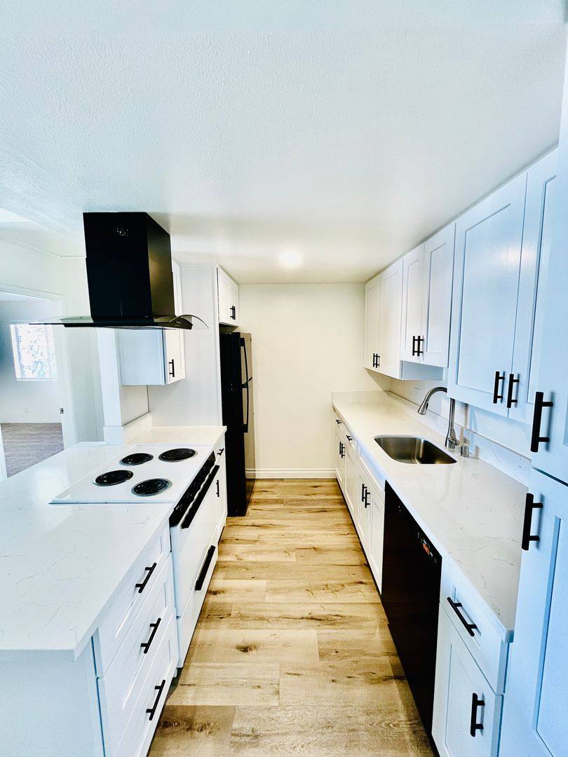 Apartment for rent at 2005 -2055 Avenida Del Mexico, San Diego, CA 92154