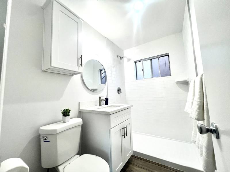 Apartment for rent at 4006 Ingraham St #3, San Diego, CA 92109