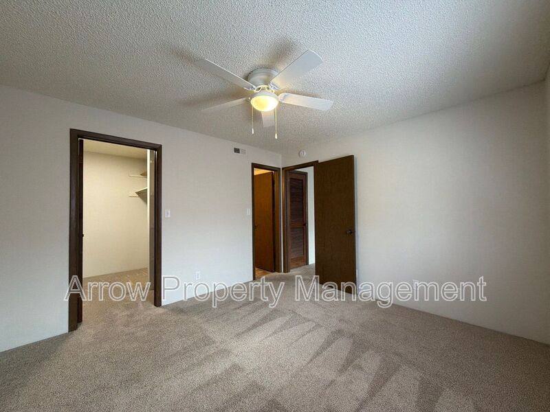Apartment for rent at 1431 D St #1, Lincoln, NE 68502