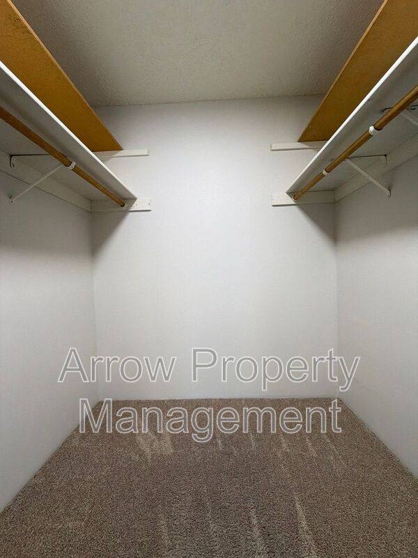 Apartment for rent at 1431 D St #1, Lincoln, NE 68502