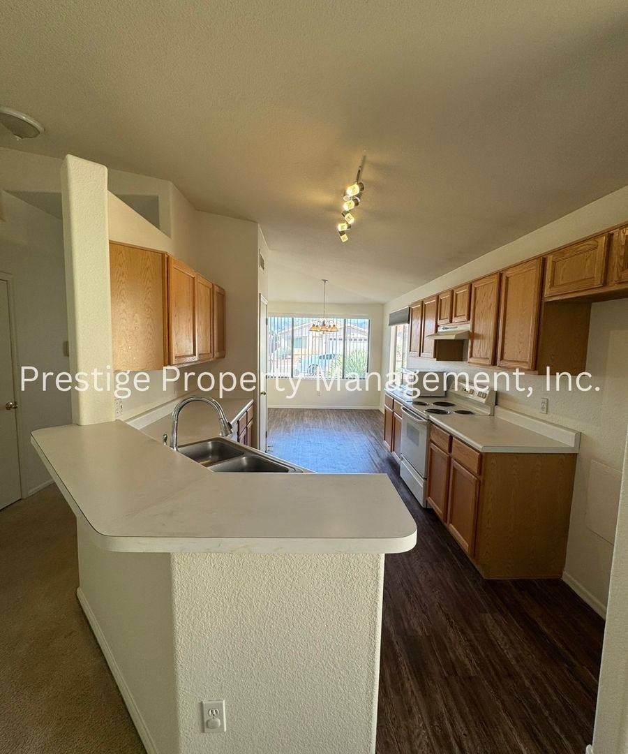 House for rent at 9142 E Calle Arroyo Rapido, Tucson, AZ 85710