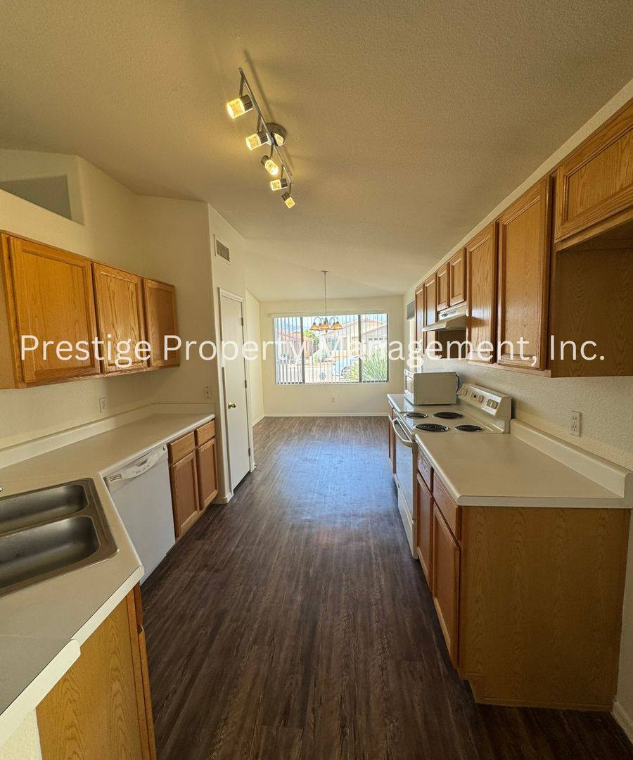 House for rent at 9142 E Calle Arroyo Rapido, Tucson, AZ 85710
