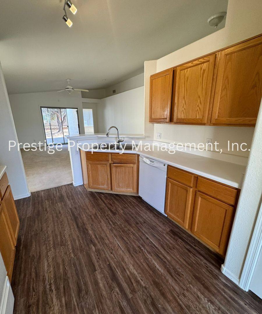 House for rent at 9142 E Calle Arroyo Rapido, Tucson, AZ 85710