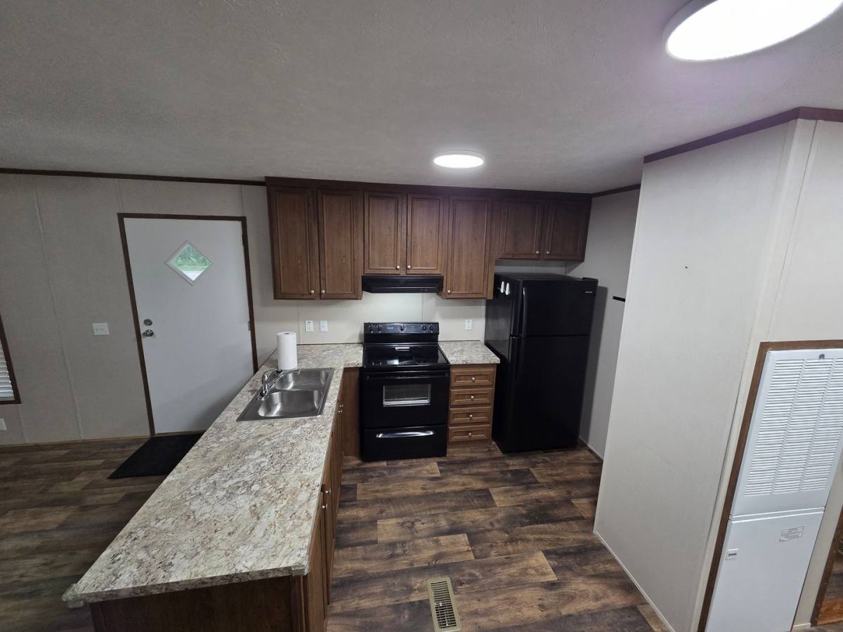 House for rent at 17400 Dustin Lane 1160 W Elm, Lebanon, MO 65536