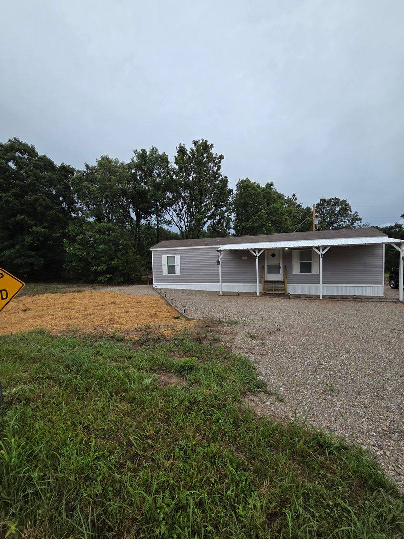 House for rent at 17400 Dustin Lane 1160 W Elm, Lebanon, MO 65536