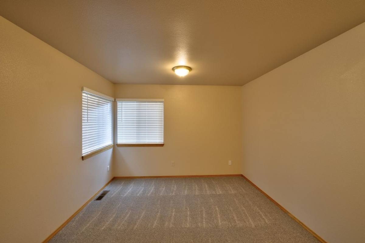 Townhouse for rent at 1133 NE Hidden Valley Dr, Bend, OR 97701