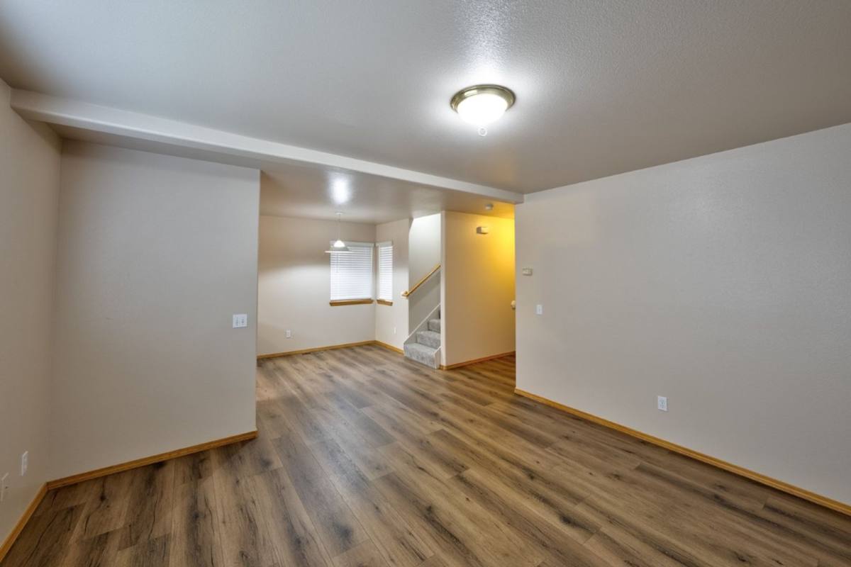 Townhouse for rent at 1133 NE Hidden Valley Dr, Bend, OR 97701