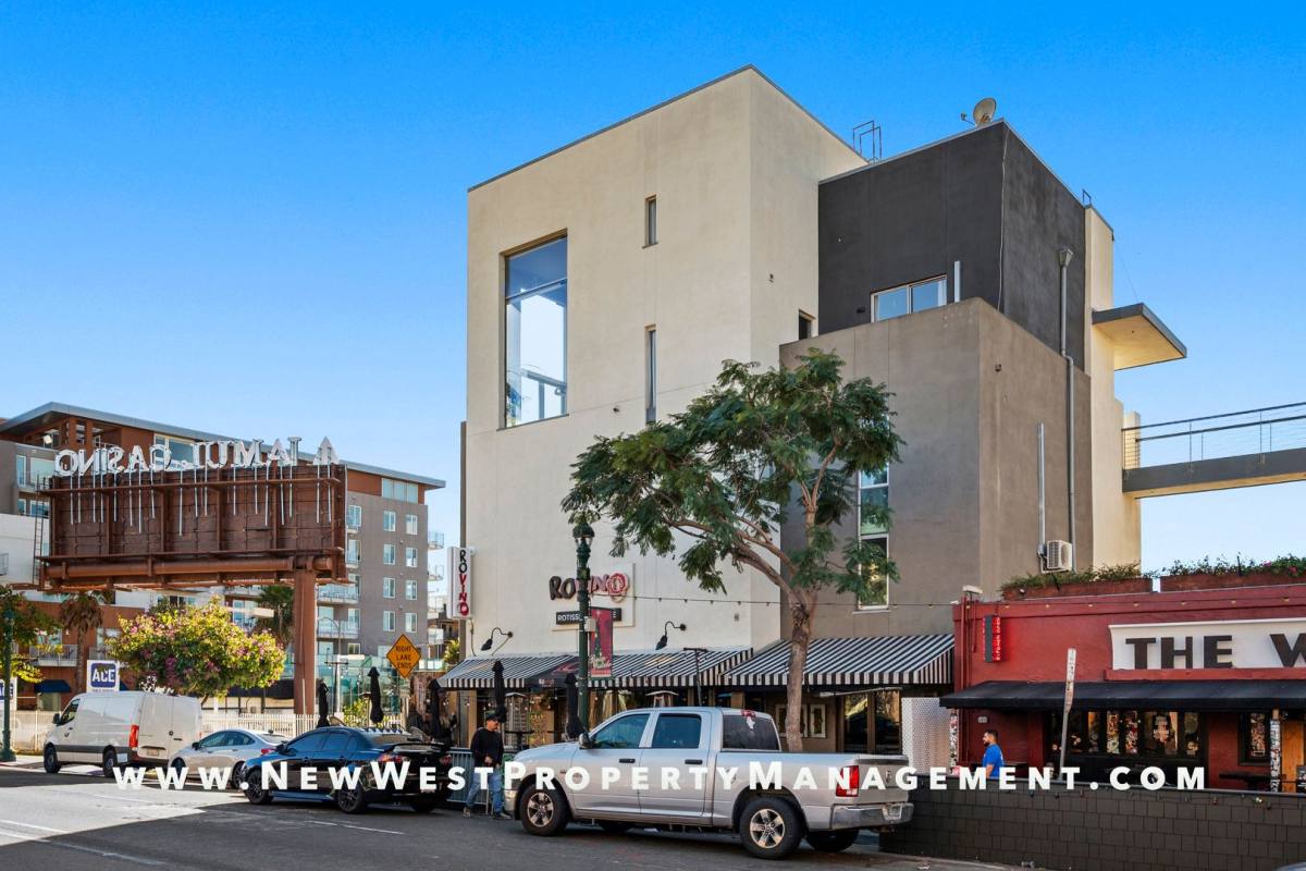 Apartment for rent at 2064 Kettner Blvd, San Diego, CA 92101