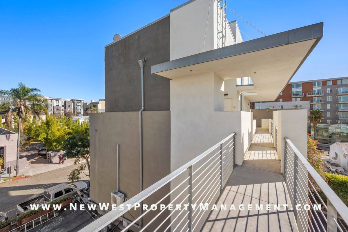 Apartment for rent at 2064 Kettner Blvd, San Diego, CA 92101