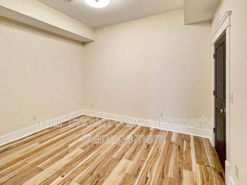 Townhouse for rent at 1867 Gordon Manor NE, Atlanta, GA 30307