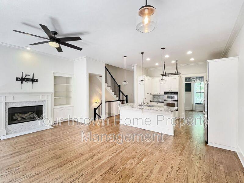 Townhouse for rent at 1867 Gordon Manor NE, Atlanta, GA 30307