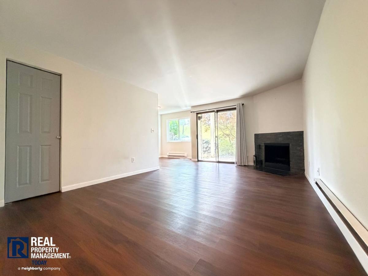 Apartment for rent at 2020 Grant Ave S, Renton, WA 98055