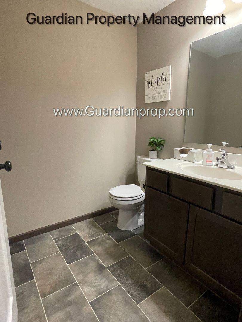 Townhouse for rent at 7878 210th St W, Lakeville, MN 55044