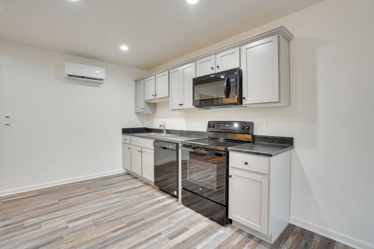 Apartment for rent at 171 Old Symsonia Rd, Benton, KY 42025