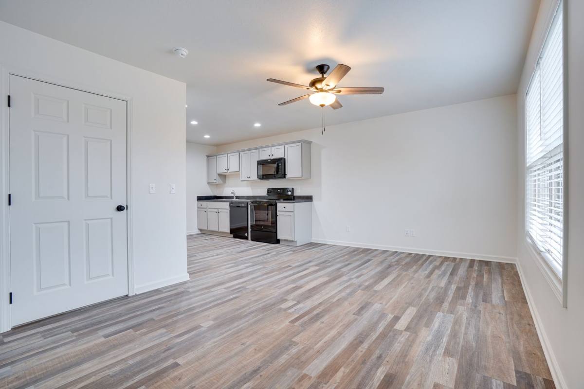 Apartment for rent at 171 Old Symsonia Rd, Benton, KY 42025