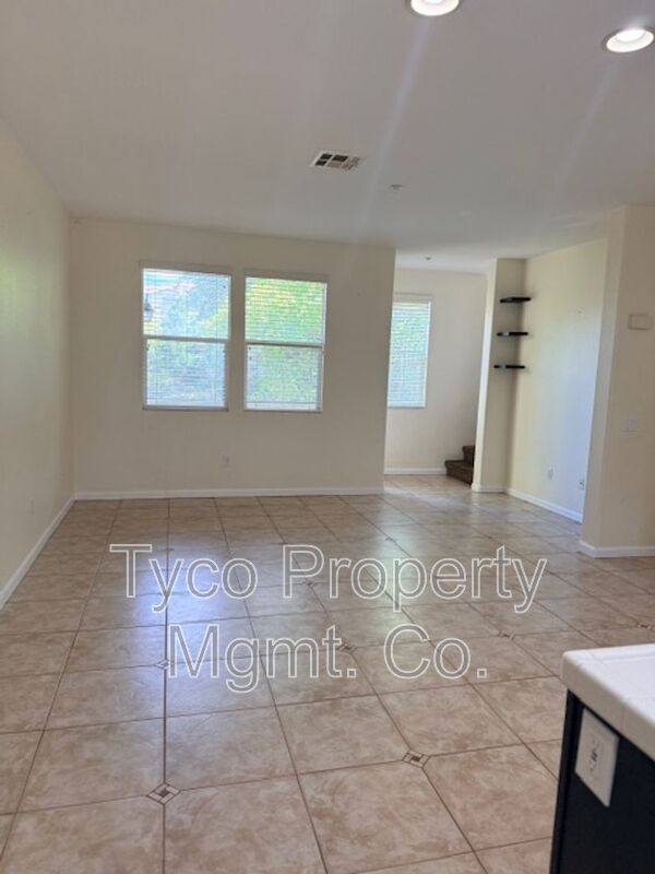 Townhouse for rent at 2709 Apricot Court, Chula Vista, CA 91915
