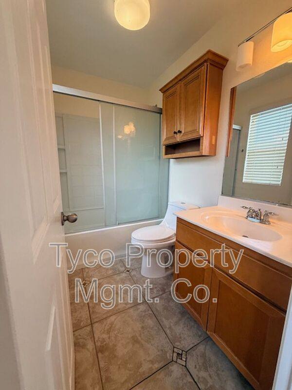 Townhouse for rent at 2709 Apricot Court, Chula Vista, CA 91915