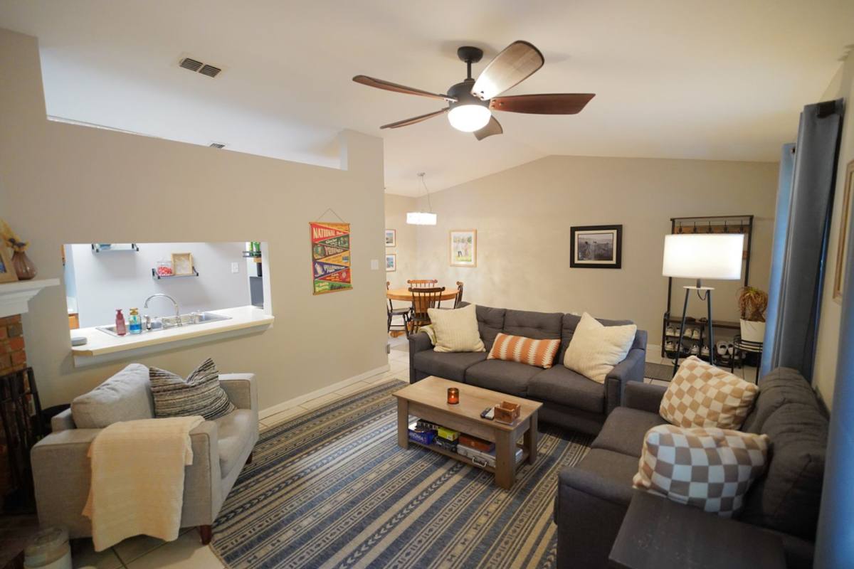 Townhouse for rent at 129 Whetherbine Way W, Tallahassee, FL 32301