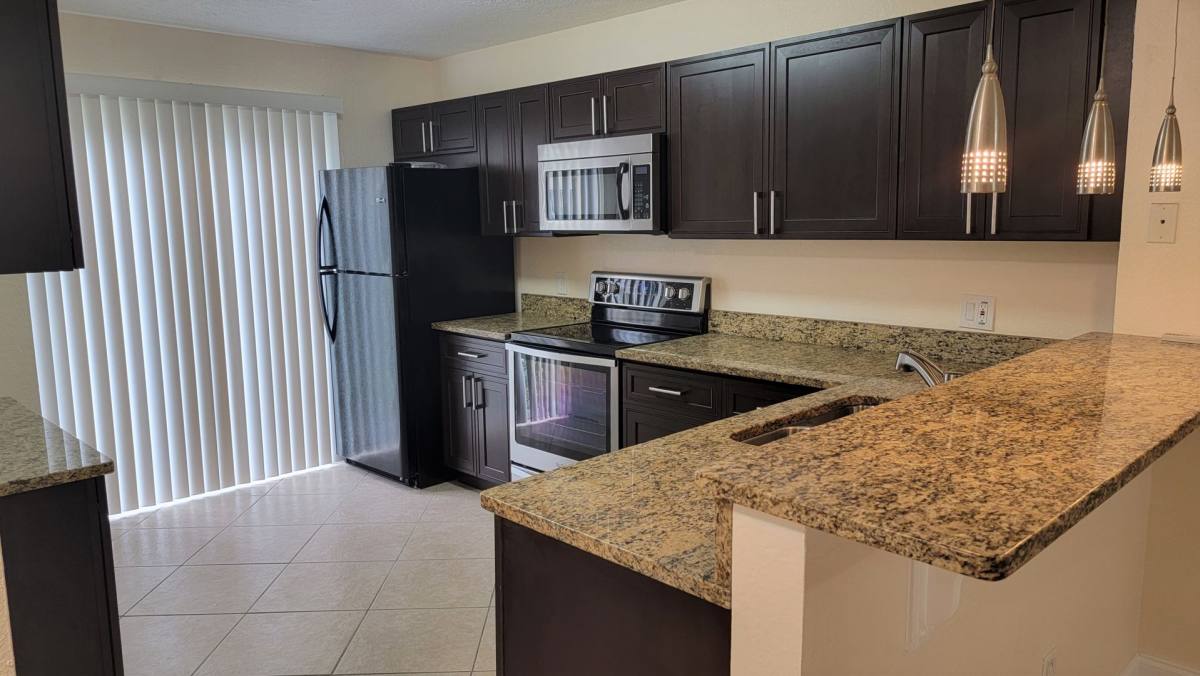 Apartment for rent at 3651 N Goldenrod Rd, Winter Park, FL 32792