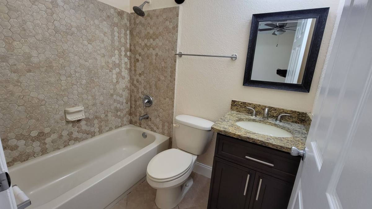 Apartment for rent at 3651 N Goldenrod Rd, Winter Park, FL 32792