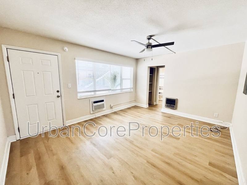 Apartment for rent at 105 7th Ave N #3, Saint Petersburg, FL 33701